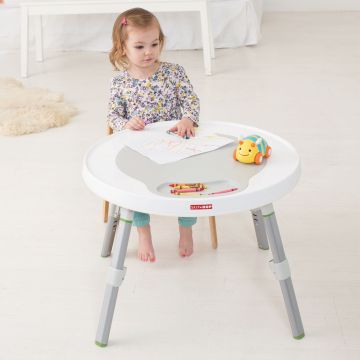 SKIP HOP Explore & More AKTIVITEETTIKESKUS