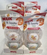 II-LAATU PAKKAUS! NUK Nalle Puh Silikoni Huvitutit 0-6kk BOXI!