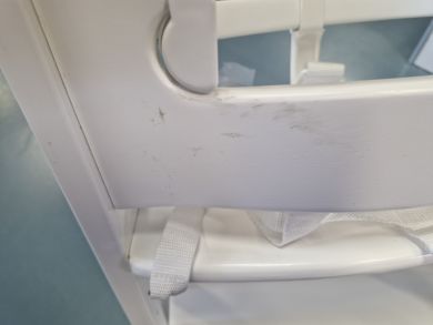II-Laatu! BABY DAN DanChair Syöttötuoli, VALKOINEN
